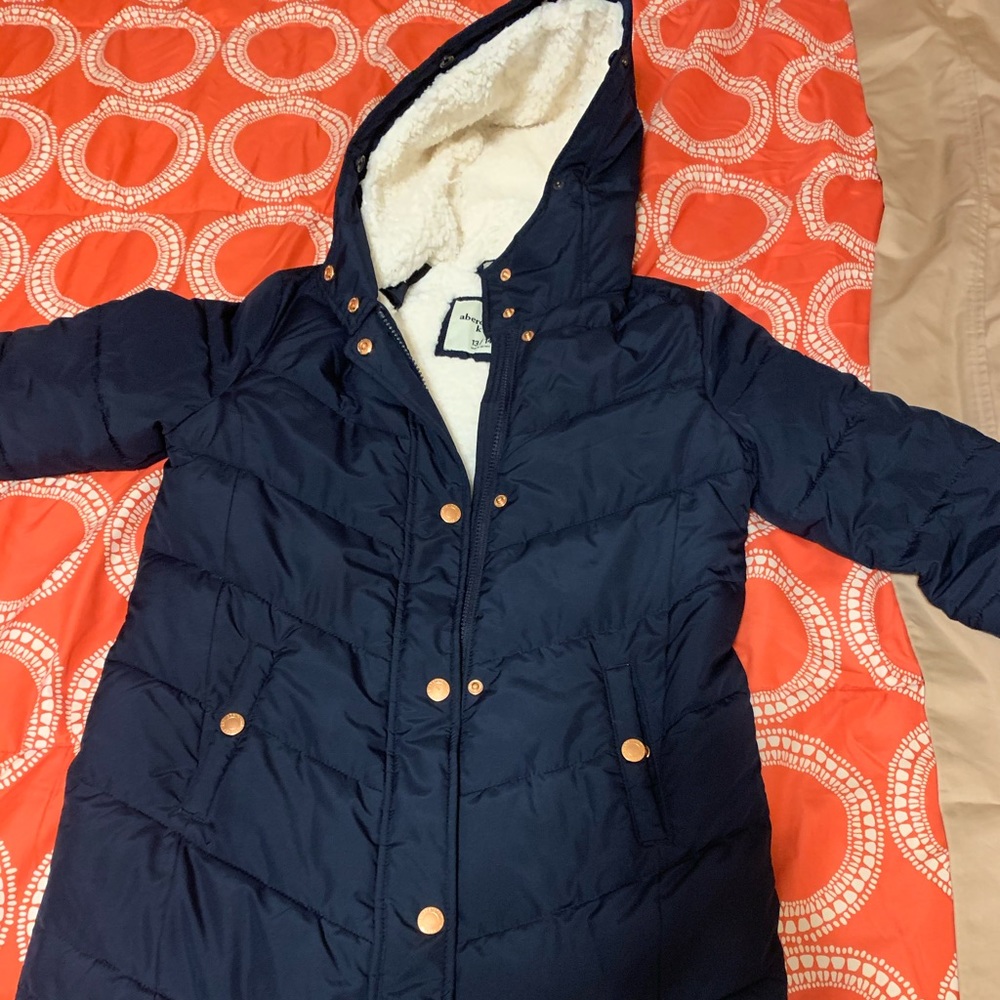 Girl’s  Navy Blue Abercrombie Jacket Sz 13/14.